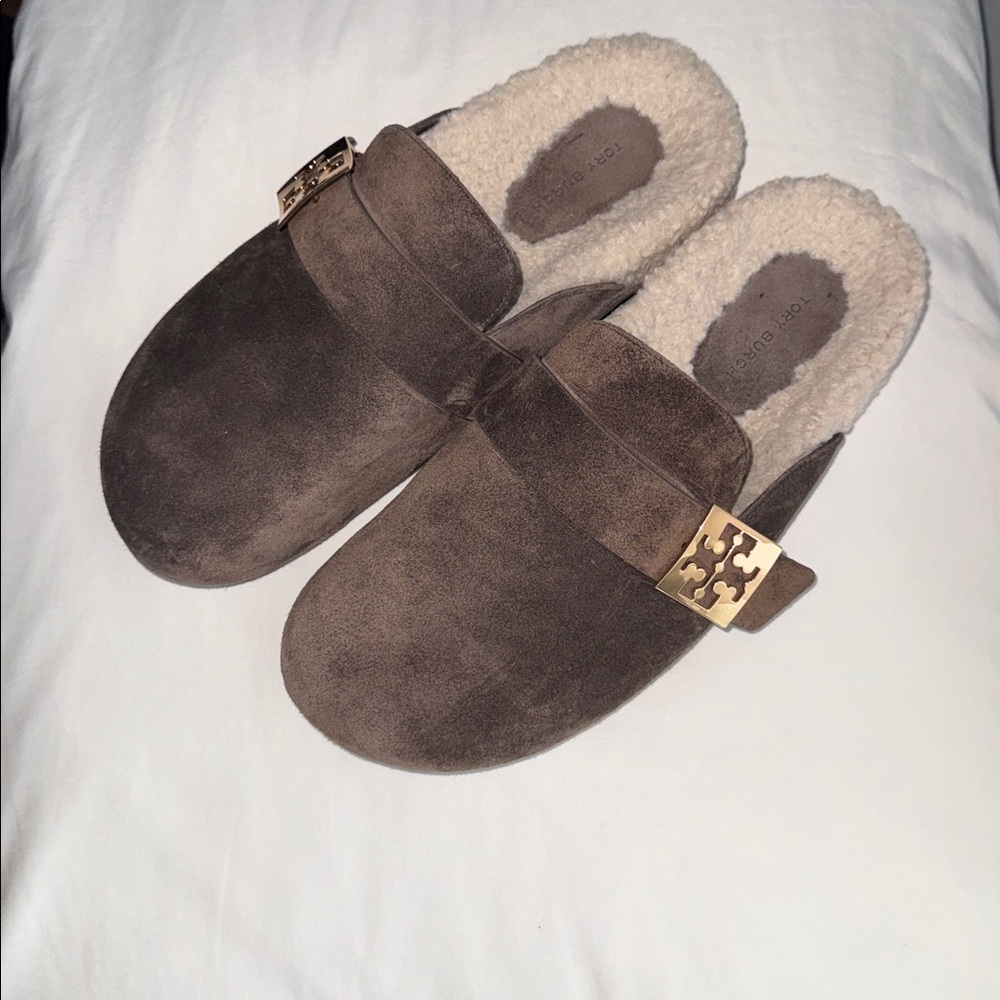 Tory Burch Mellow Suede shearling mule.  NWOT